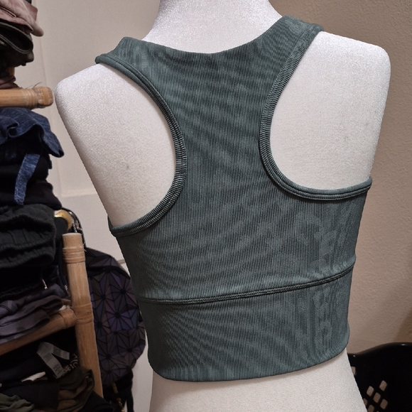 Sage Green Crop Top With Leopard Print - Picture 2 of 5